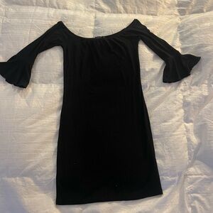 Forever 21 Black Off-Shoulder 3 Quarter Sleeve Dress